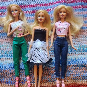 Lot de 3 poupées Barbie 