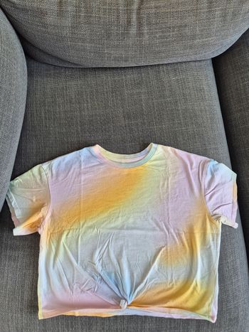 Tee shirt fille taille 12-14 ans