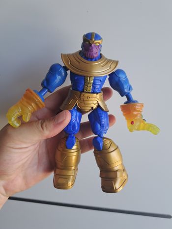 Figurine marvel thanos