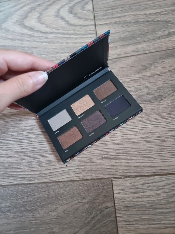 Palette maquillage - photo numéro 2
