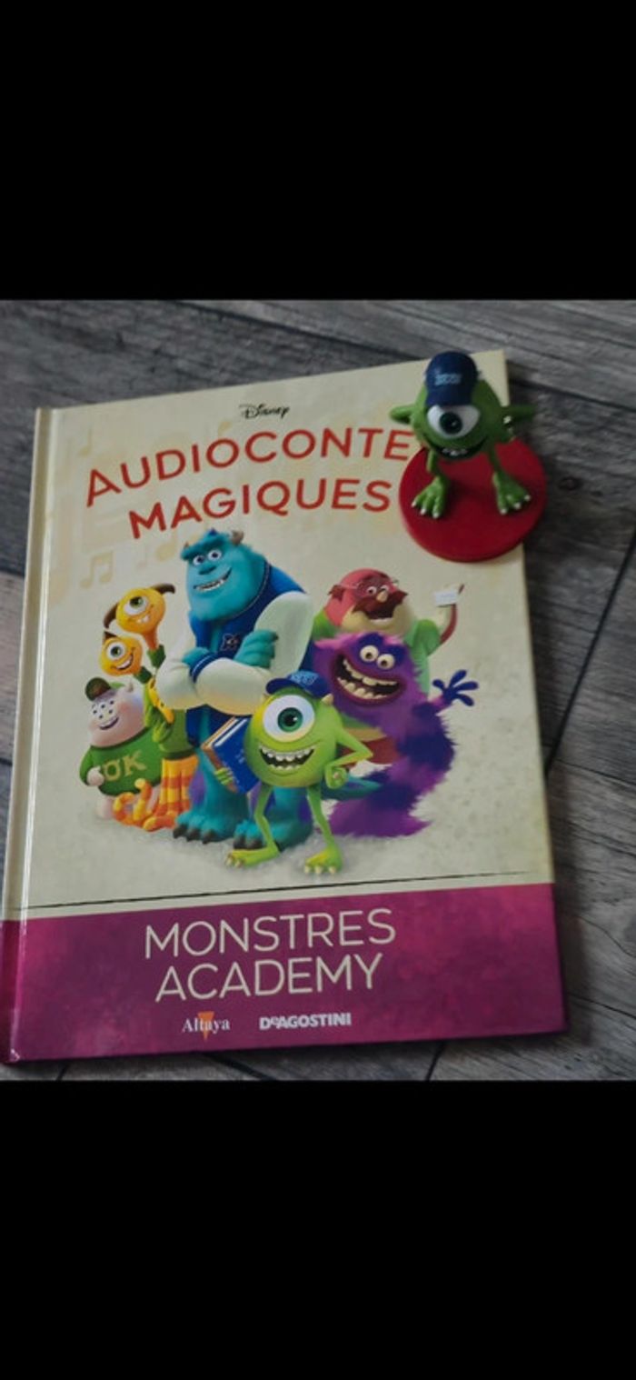 Livre et figurine 52 des audiocontes Magiques altaya audio conte audio compte disney