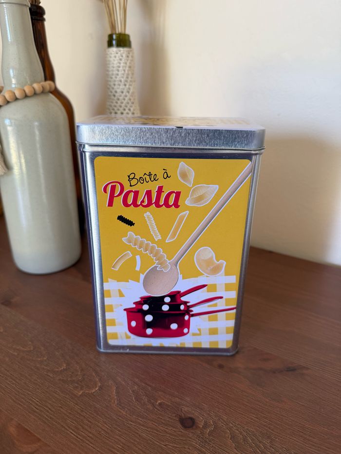 Boîte métal à Pasta