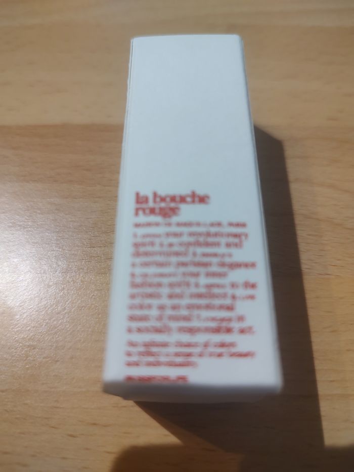 Rouge à lèvres La bouche rouge - photo numéro 5