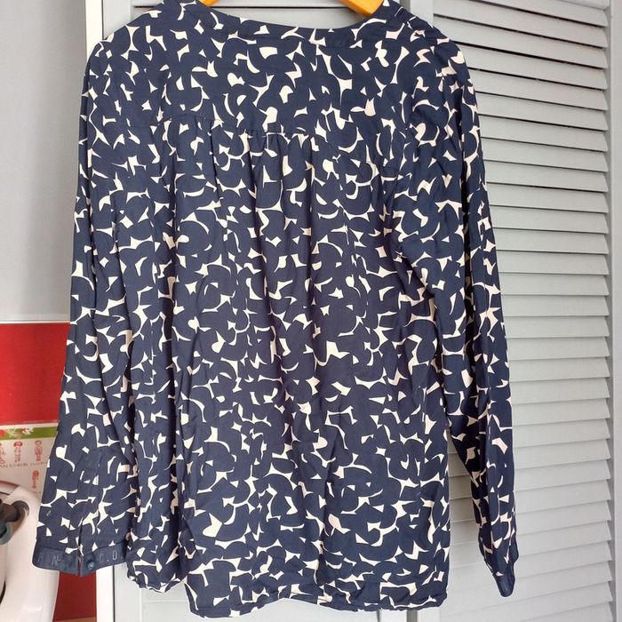Chemisier bleu marine à motifs blancs - photo numéro 4