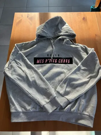 Sweat à capuche Undiz