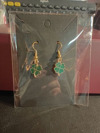 Boucles d'oreilles trèfles à 4 feuilles 