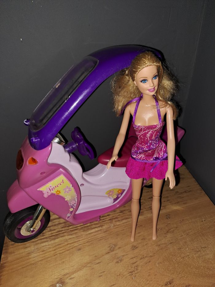 Barbie et son scooter - photo numéro 7