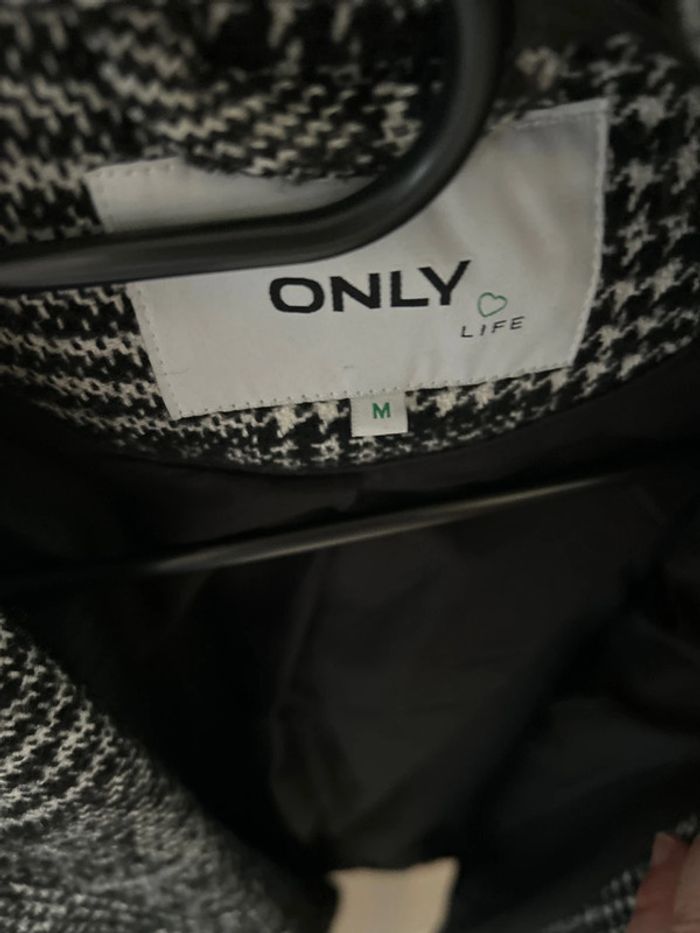 Manteau only - photo numéro 3