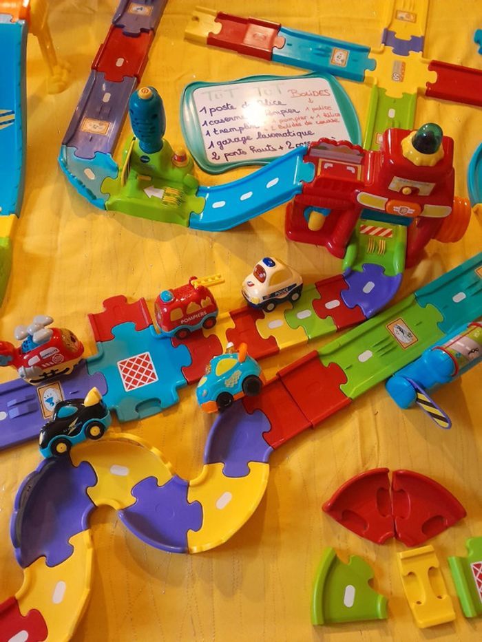 Énorme Lot / ensemble de Tut Tut Bolide Vtech Avec 5 Bolides - photo numéro 13