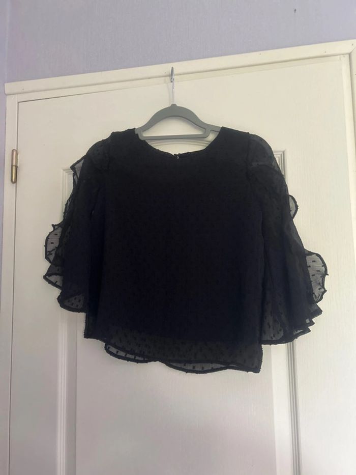 Top h et M taille 10/11 ans