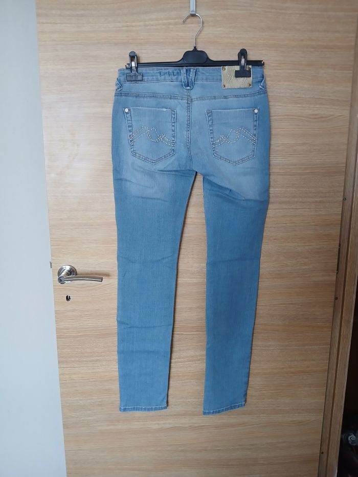 Jeans - photo numéro 2