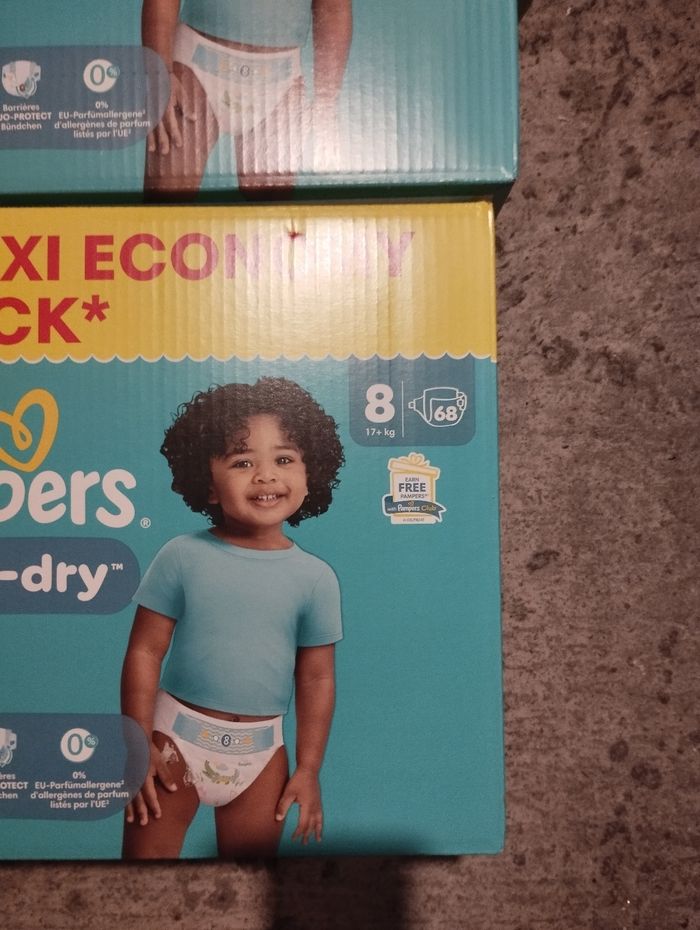 Couches Pampers - photo numéro 2