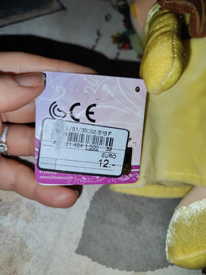 Peluche princesse Belle 32 cm - photo numéro 3