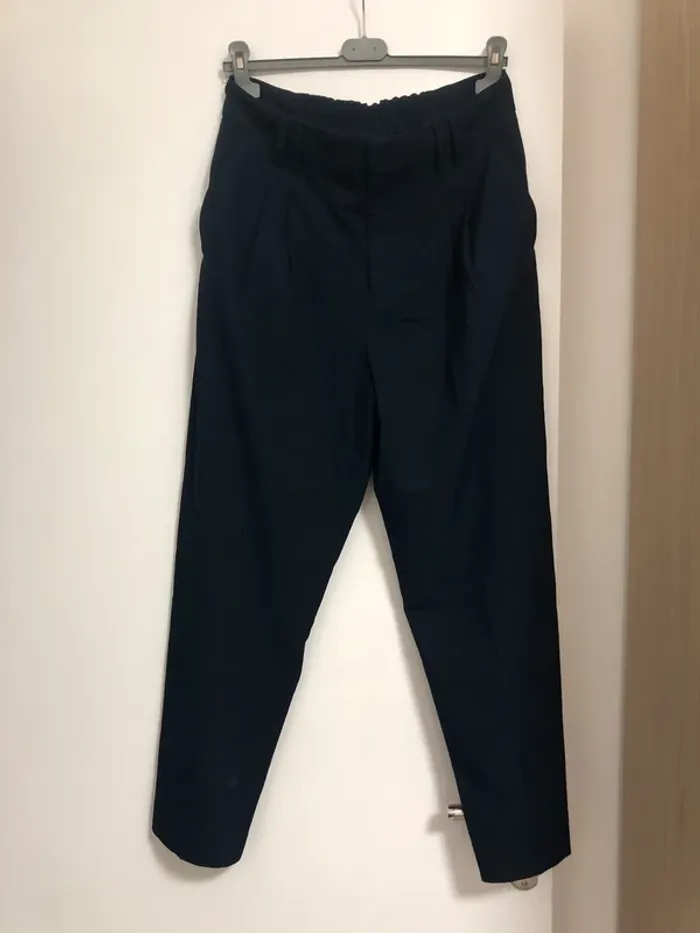 Superbe beau pantalon taille haute à pince Zara taille 40 - photo numéro 2