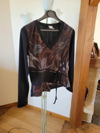 t-shirt ou blouse taille 38