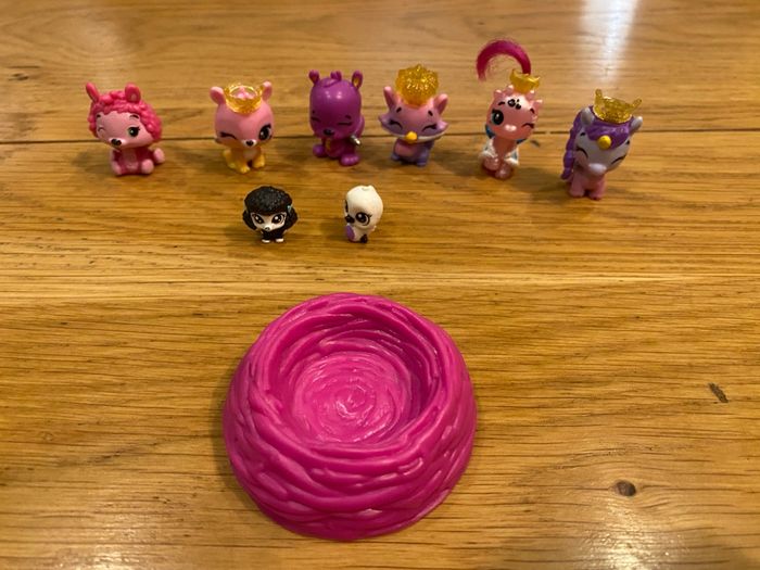 Figurines hatchimals - photo numéro 4