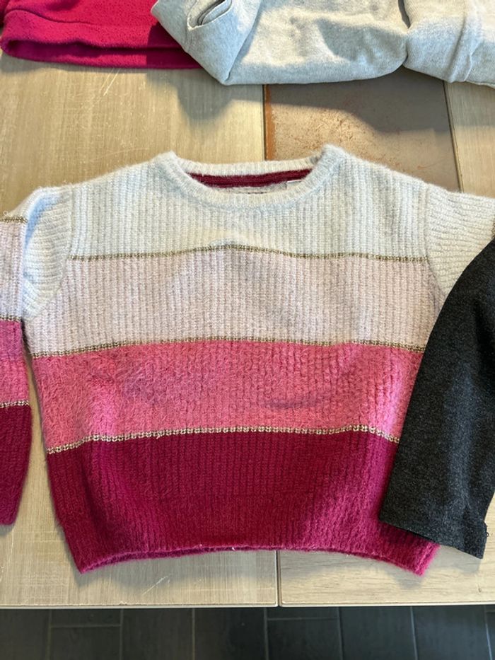 Pull fille 3 ans - photo numéro 7