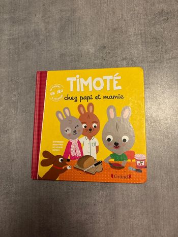 Livre timote chez papi et mamie