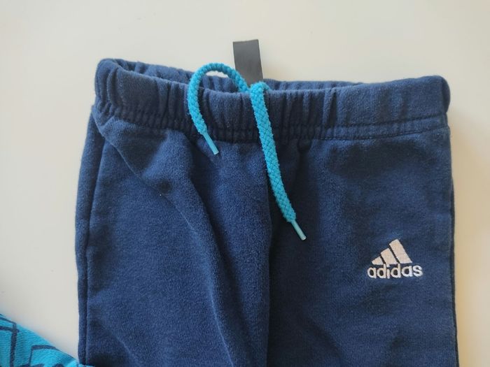 Jogging Adidas taille 12/18 mois - photo numéro 2