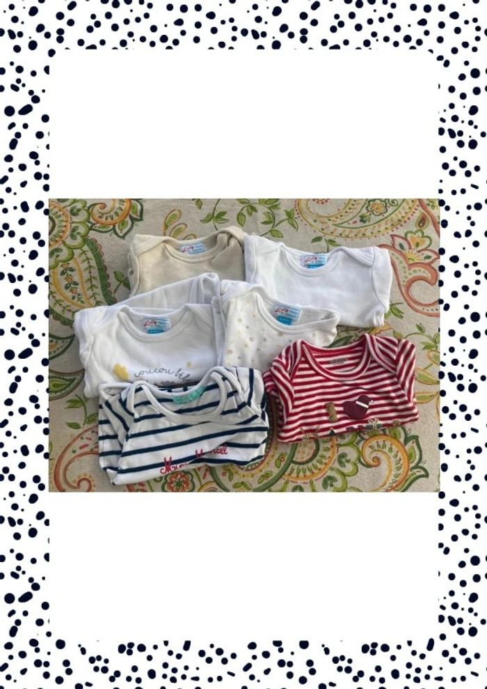 Lot de 6 bodies taille 6 mois