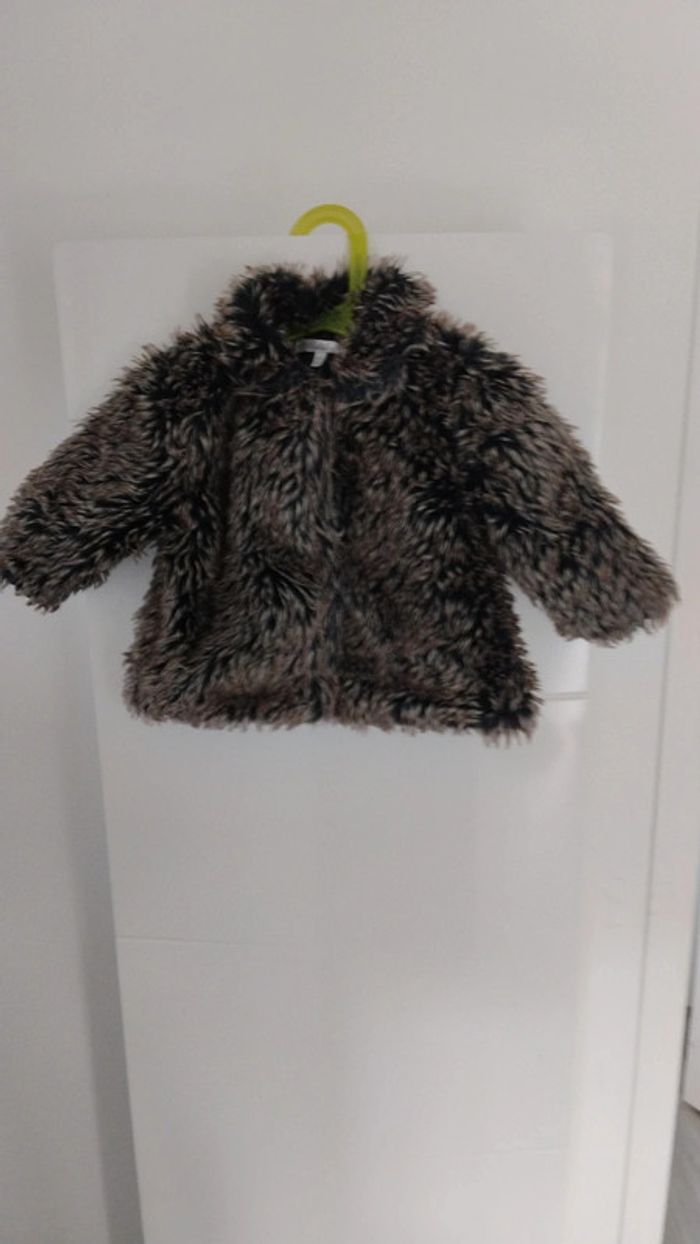 Manteau à poils fille 12 mois