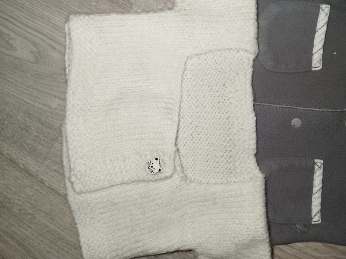 Lot 4 gilets et accessoires Hiver bébé fille naissance - photo numéro 5