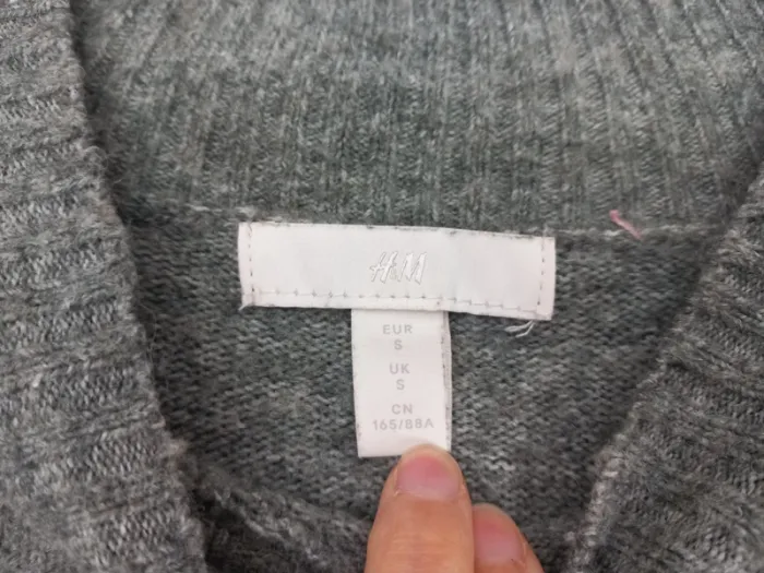 Joli pull gris hiver H&M - photo numéro 7