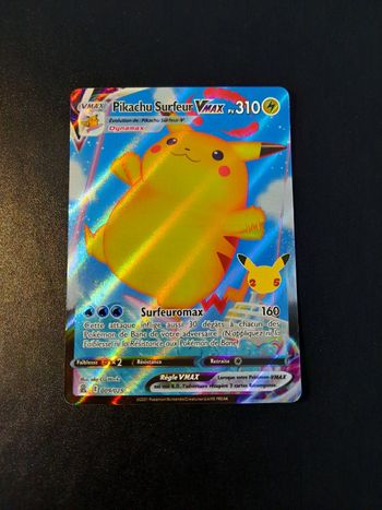 Carte Pokémon Pikachu Surfeur-VMAX 009/025 Célébrations 25ans, épée et bouclier fr