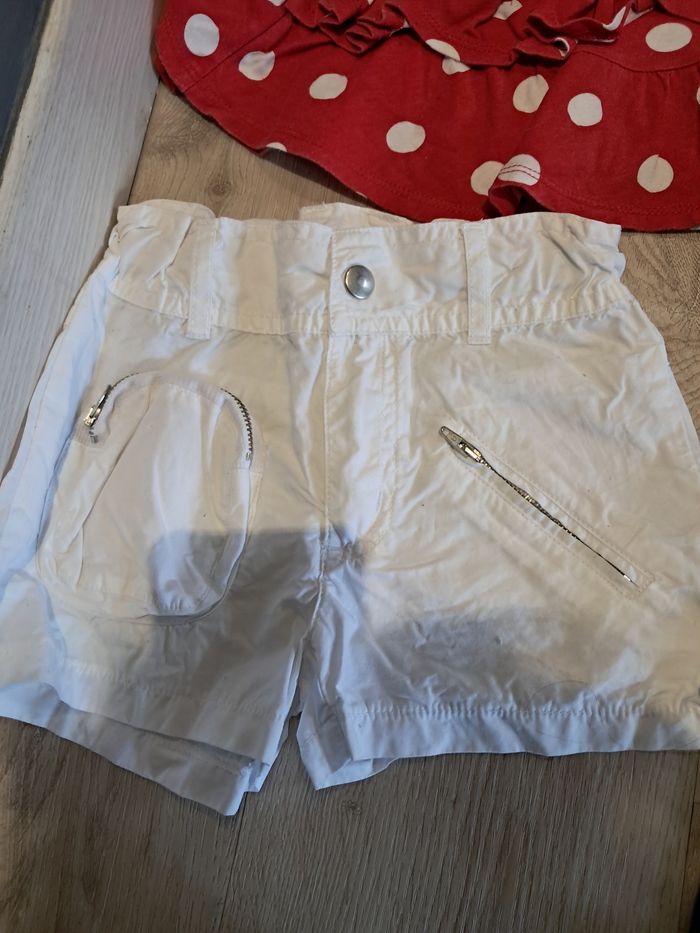 Lot de shorts et jupes neufs 5 ans - photo numéro 10