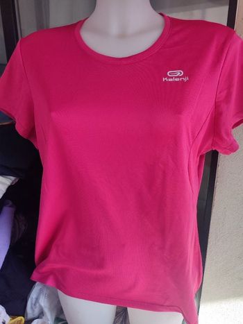 #kytie44fille. Tee-shirt manches courtes taille 44