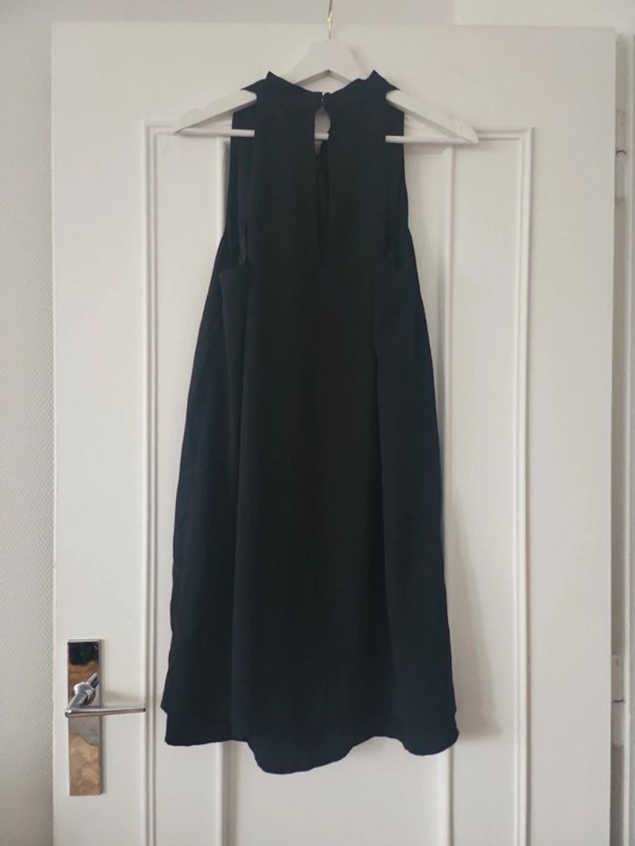 Robe noir camaïeu - photo numéro 4