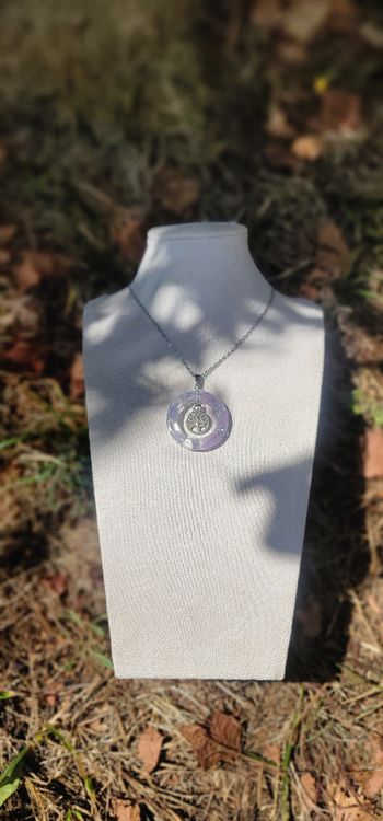 Collier arbre de vie et bague en resine avec inclusion de fleur