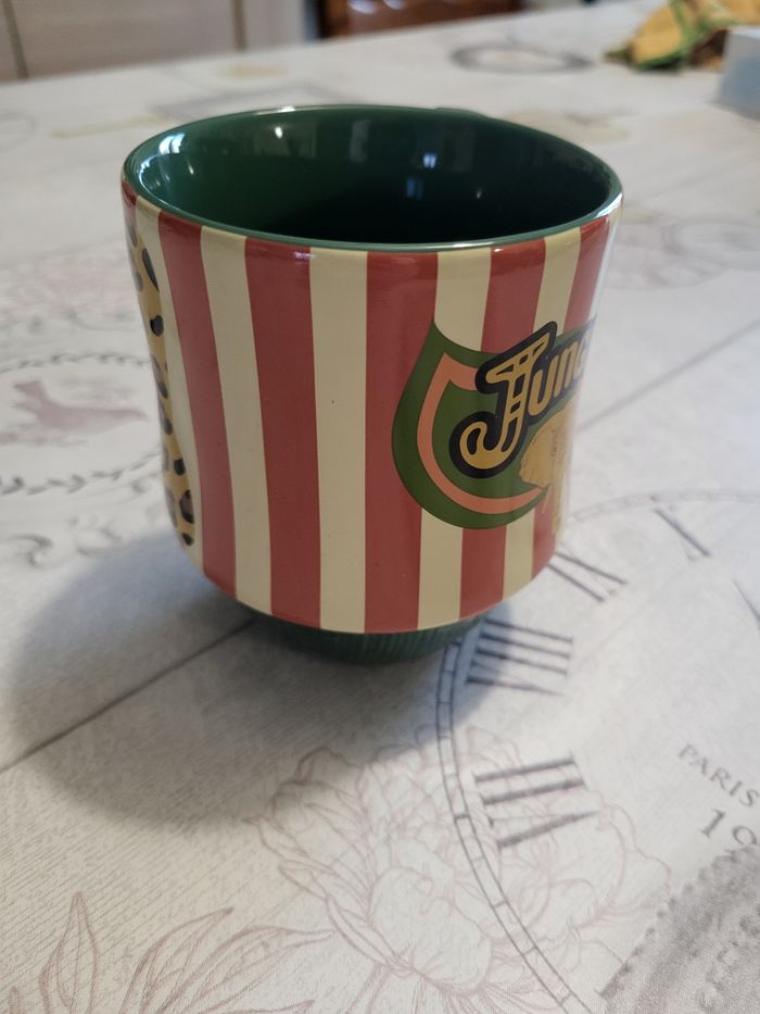 Tasse minnie main street usa édition limitée - photo numéro 3