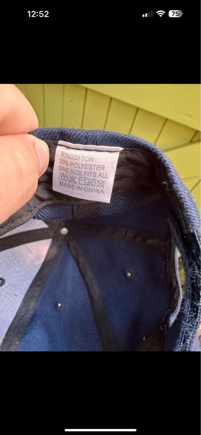 Casquette bleu marine - photo numéro 4