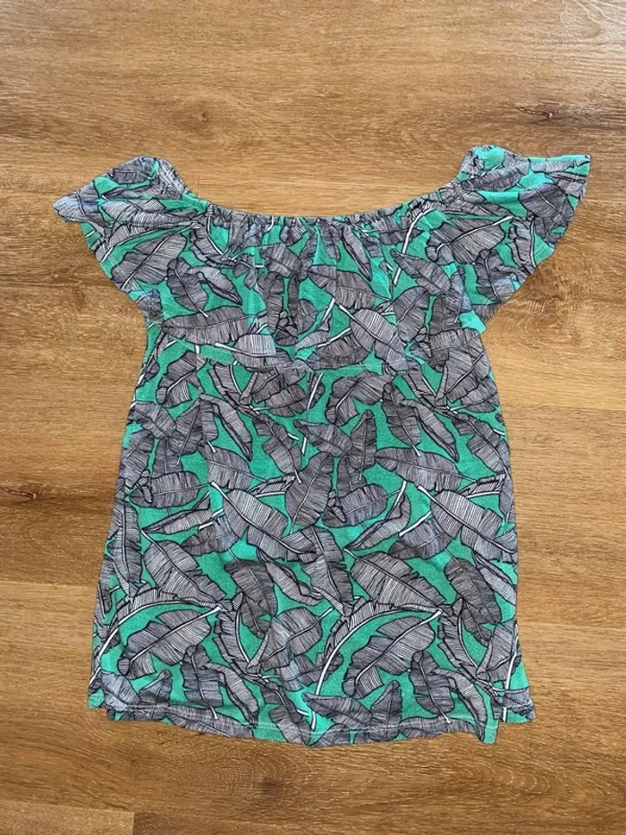 t-shirt s