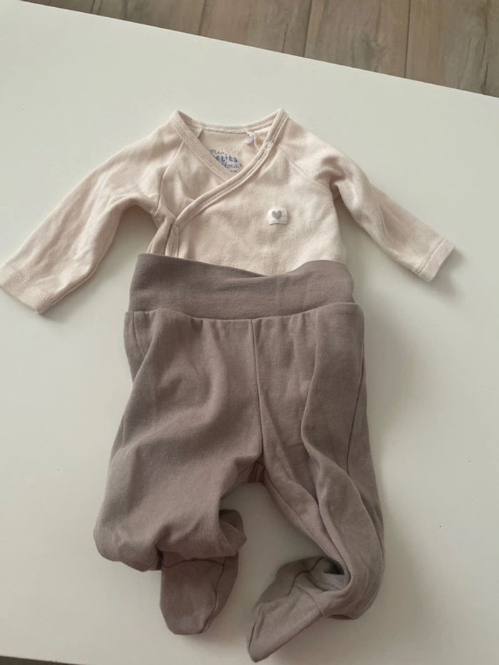 Ensemble body + pantalon 3 mois