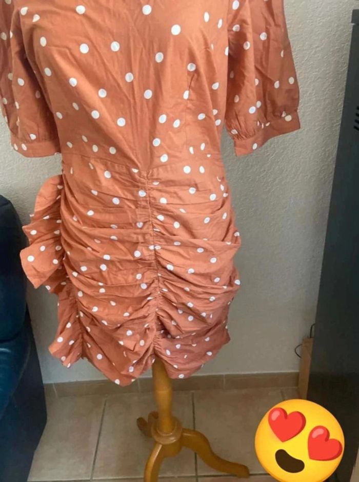 Robe à  petits  pois  neuf  T42 - photo numéro 4