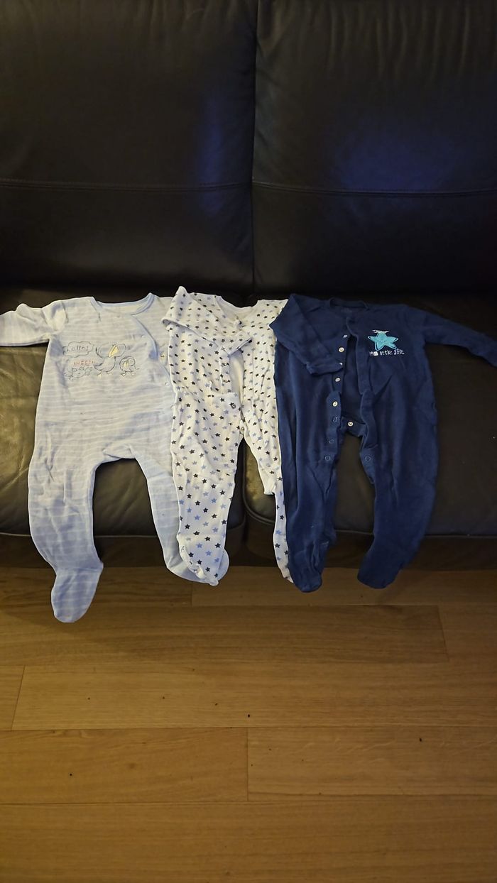 Lot de 3 pyjamas 4 à 18 mois