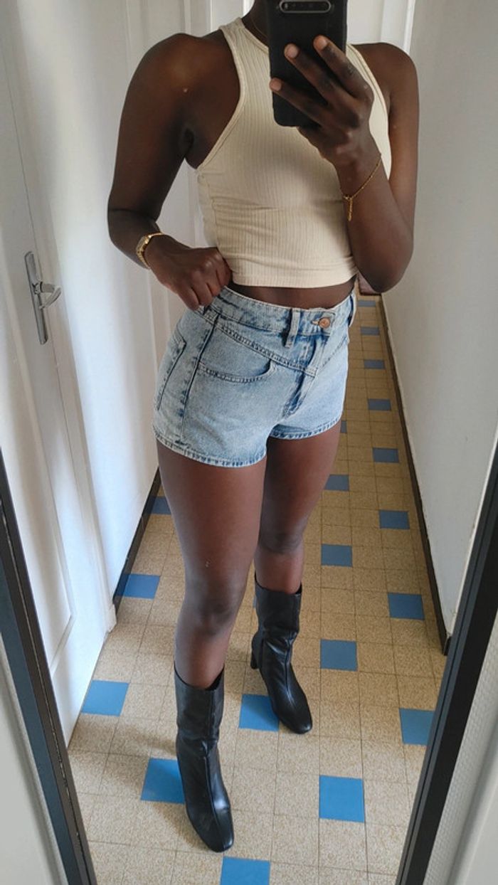 Mini short taille haute en jean - photo numéro 2