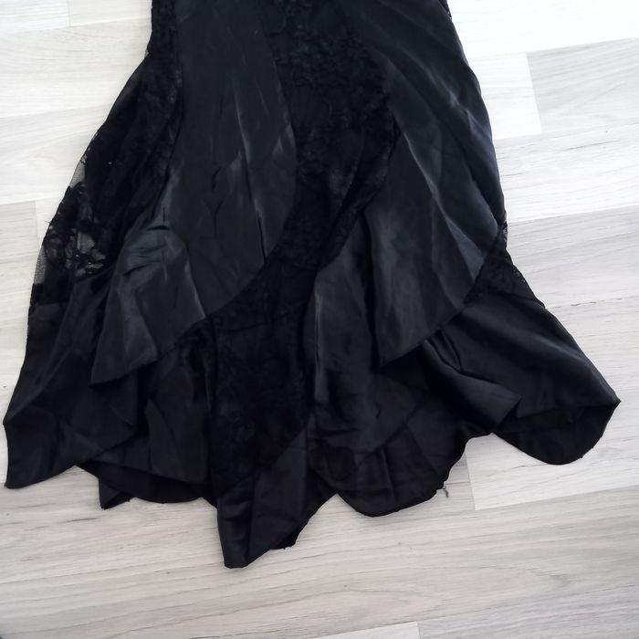 Robe de soirée noire à bretelles taille 38 - photo numéro 4
