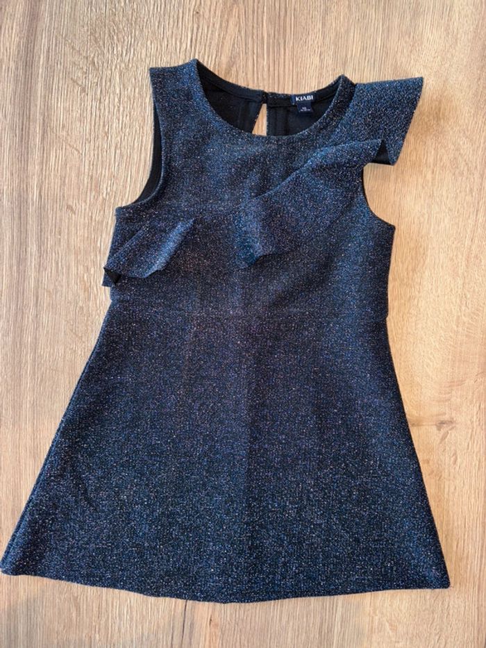 Robe fluide et légère paillette Kiabi 4 ans