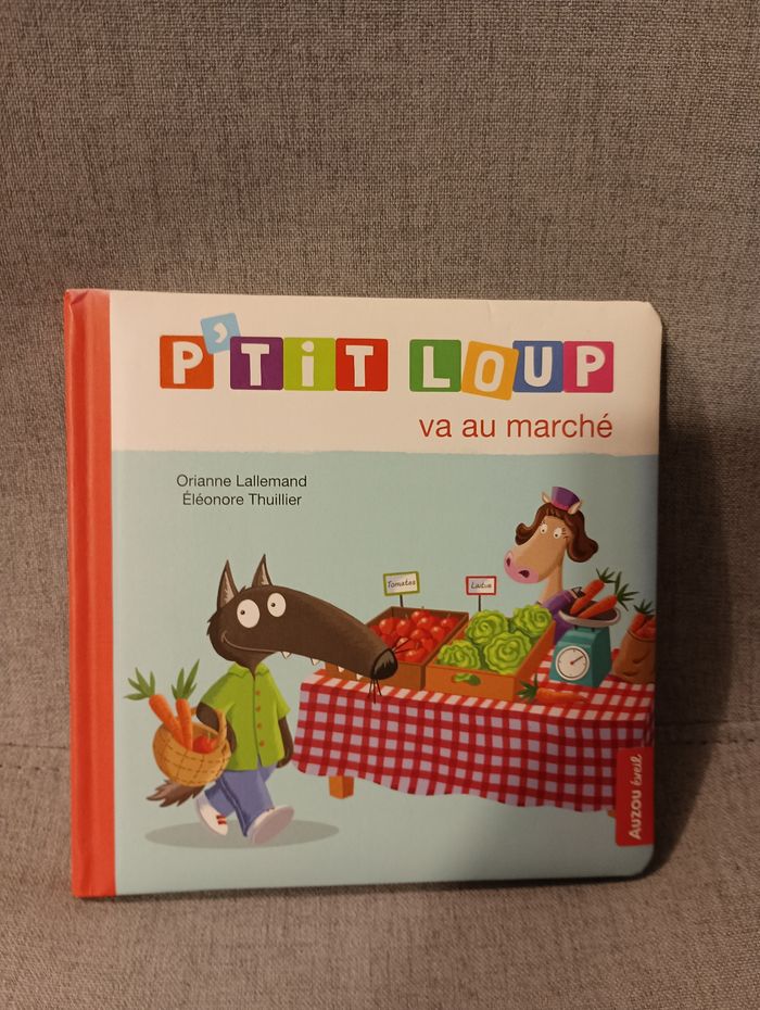 Livre p'tit loup va au marché