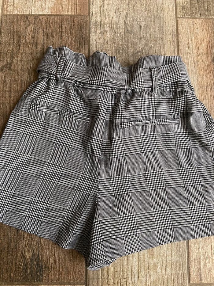 Short hiver taille haute carreau Zara - photo numéro 5