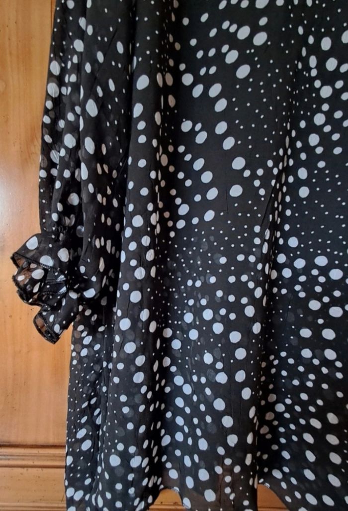 Blouse NEUVE pour femme taille 54 - photo numéro 6