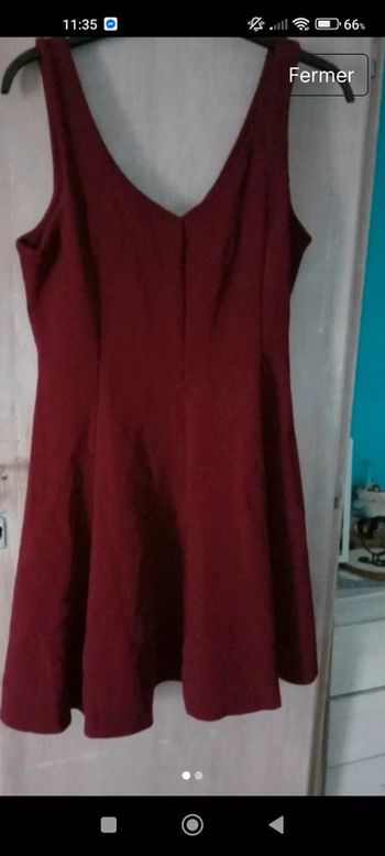 Très belle robe bordeau
