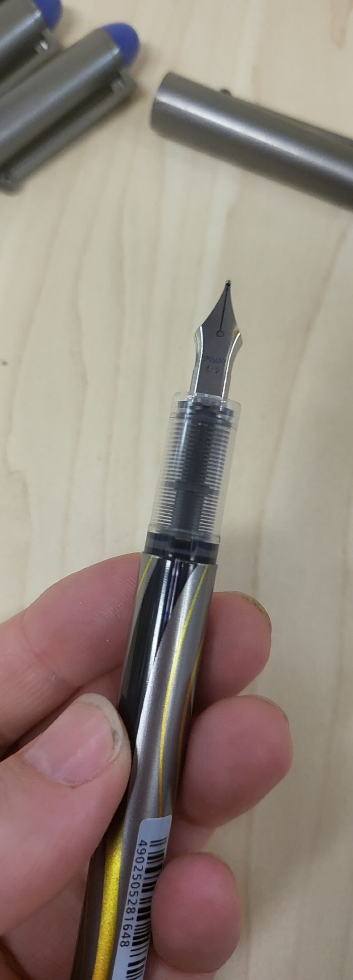 Lot 5 stylos plumes jetables Pilot V-pen M bleus - photo numéro 2