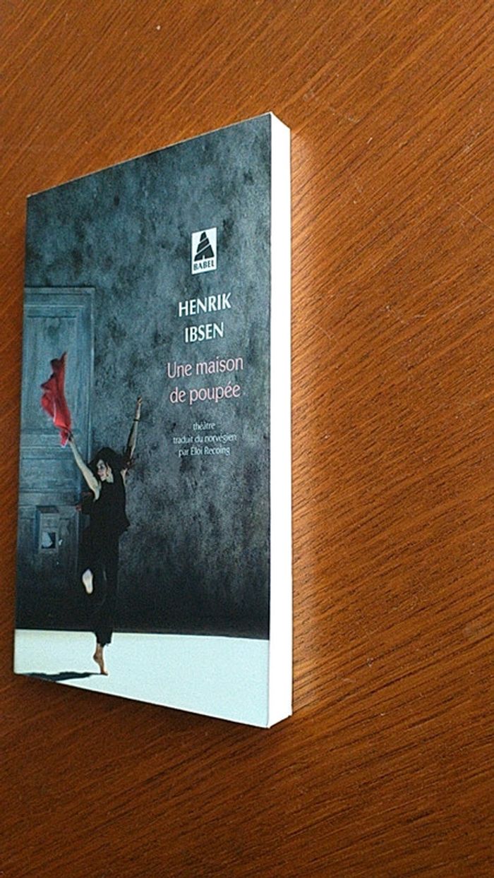 Une maison de poupée Henrik Ibsen - photo numéro 3