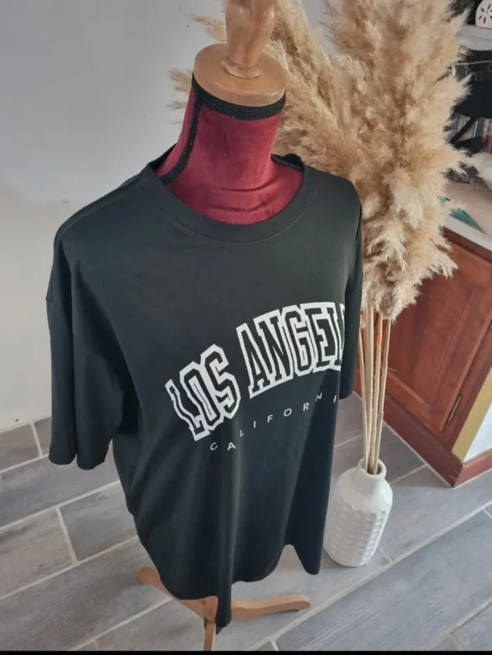 Tee-shirt homme ou ado 🚹 36 - photo numéro 2