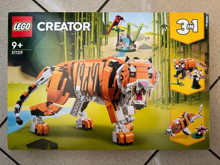 Lego 31129  Creator 3-en-1 Sa Majesté Le Tigre