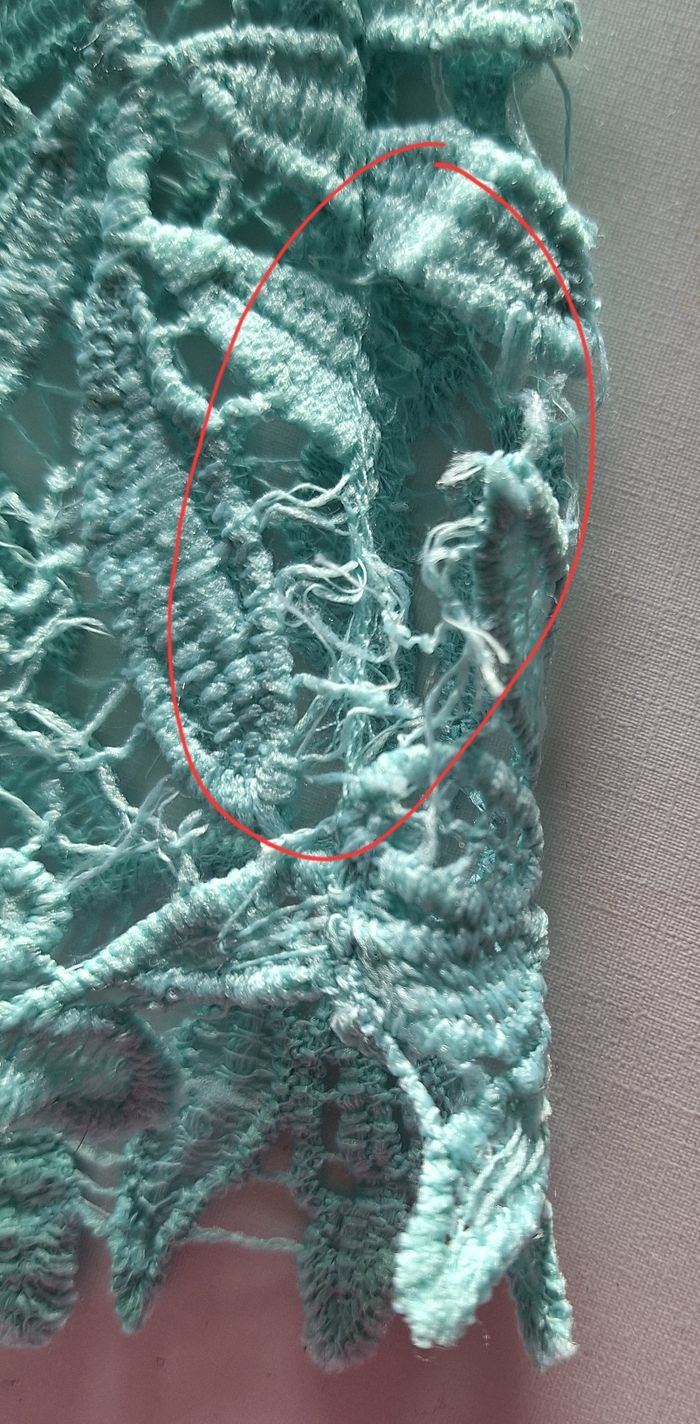 Magnifique robe turquoise toute en dentelle - photo numéro 5